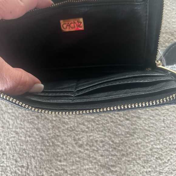 Cache Wallet - Picture 4 of 5